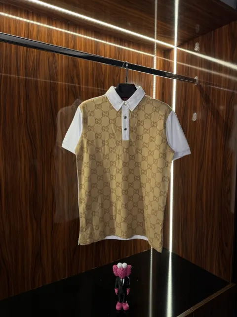 Gucci Kabartma Logo Polo Yaka, Beyaz/Kahve