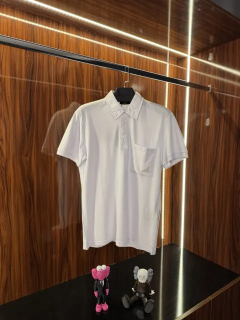 Prada Metal Logo Polo Yaka, Beyaz