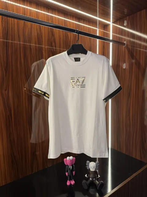 Emporio Armani Gold Logo T-Shirt, Beyaz