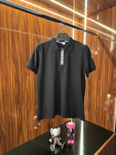 Moncler Yaka Nakış Detay Polo Yaka, Siya