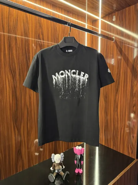 Moncler Nakış Logo T-Shirt, Siyah