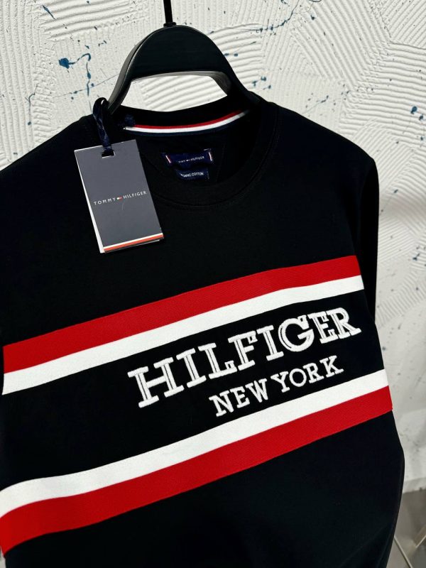 Tommy Hilfiger Nakış Logo T-Shirt | Siyah - Image 2