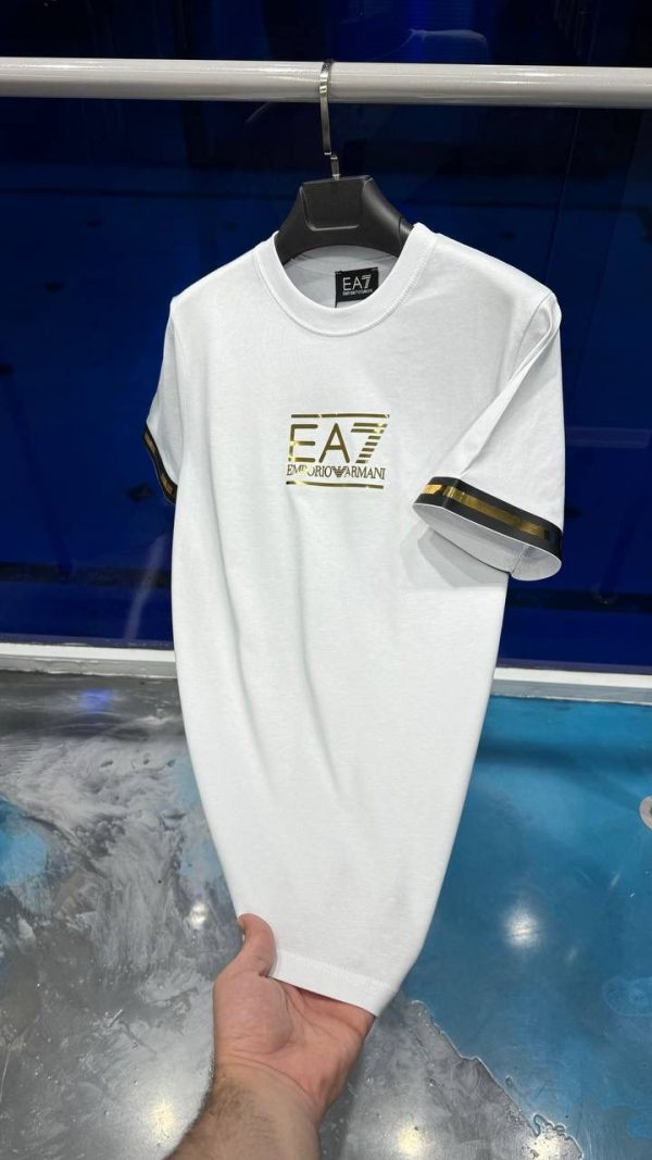 Emporio Armani Gold Logo T-Shirt | Beyaz - Image 2