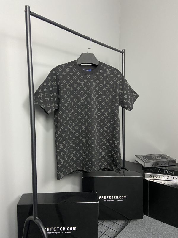 Louis Vuitton Monogram Logo T-Shirt | Siyah