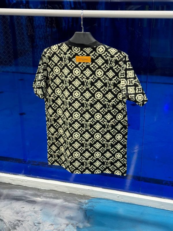 Louis Vuitton Monogram T-Shirt | Siyah - Image 2