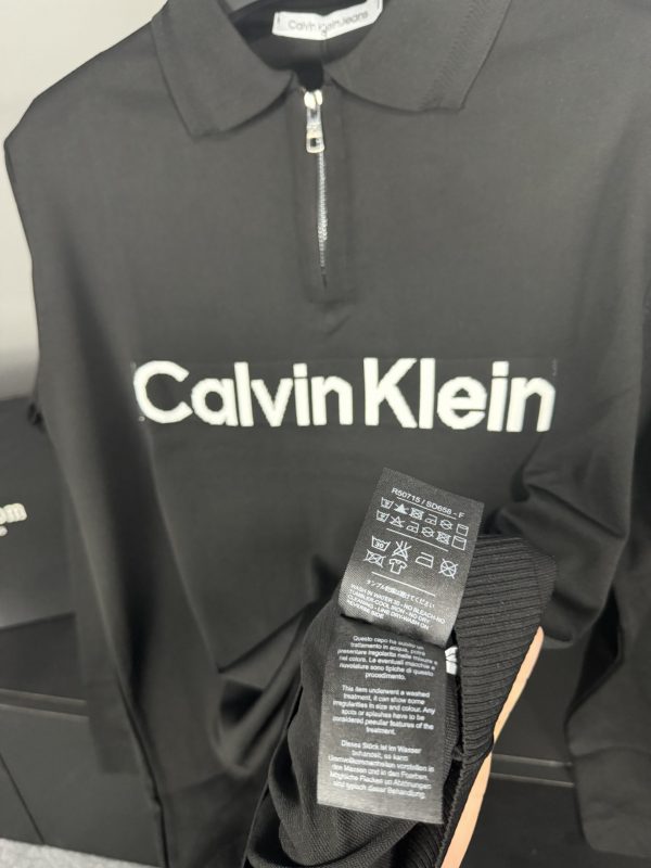 Calvin Klein Nakış Logo Triko | Siyah - Image 5