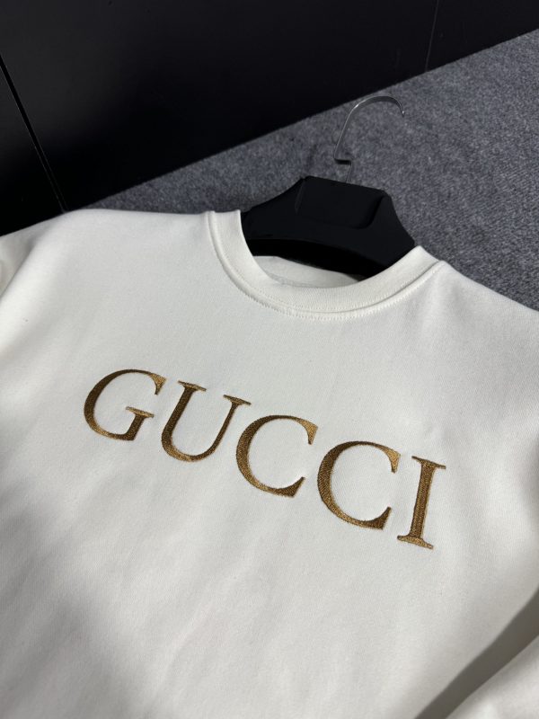 Gucci Nakış Logo Sweatshirt | Beyaz - Image 5