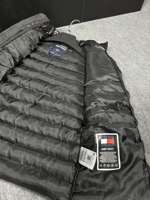 Tommy Hilfiger Parlak Puffer Mont | Siyah - Image 5