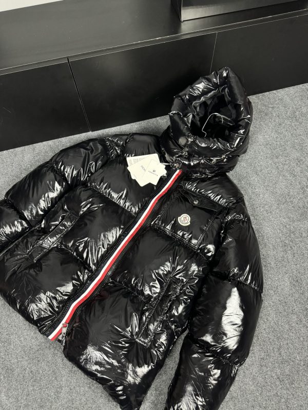 Moncler Şeritli Parlak Mont | Siyah - Image 2