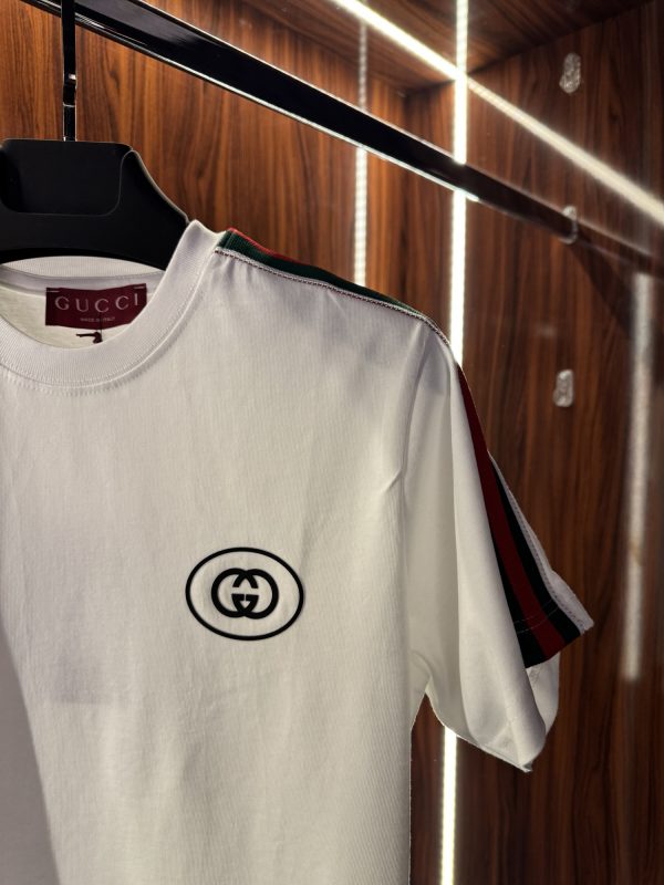 Gucci Kol Şeritli T-Shirt | Beyaz - Görsel 5