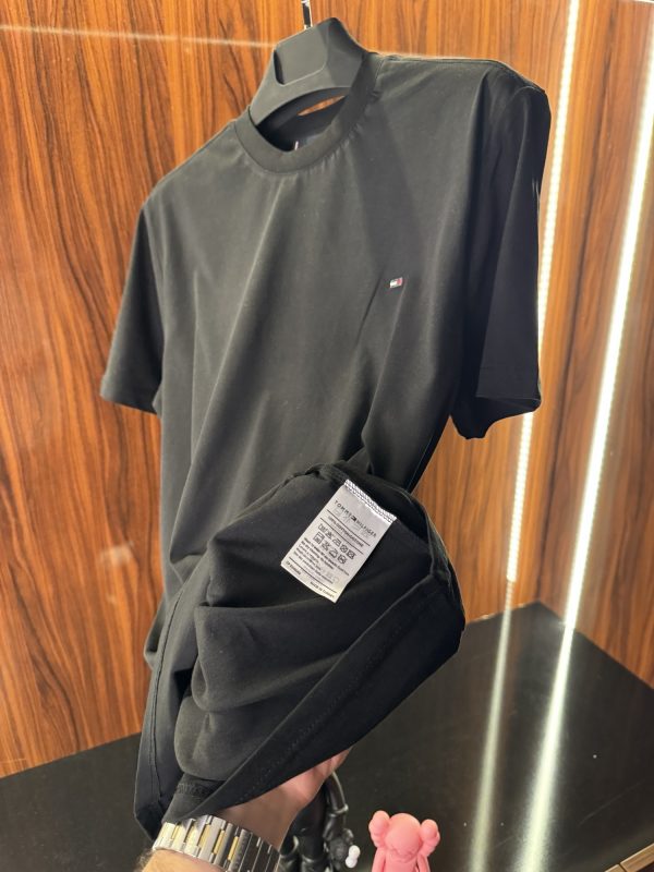 Tommy Hilfiger Nakış Logo T-Shirt | Siyah - Görsel 4