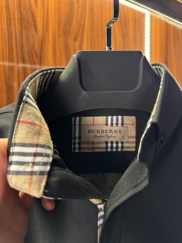 Burberry Nakış Logo Keten Gömlek | Siyah - Görsel 4