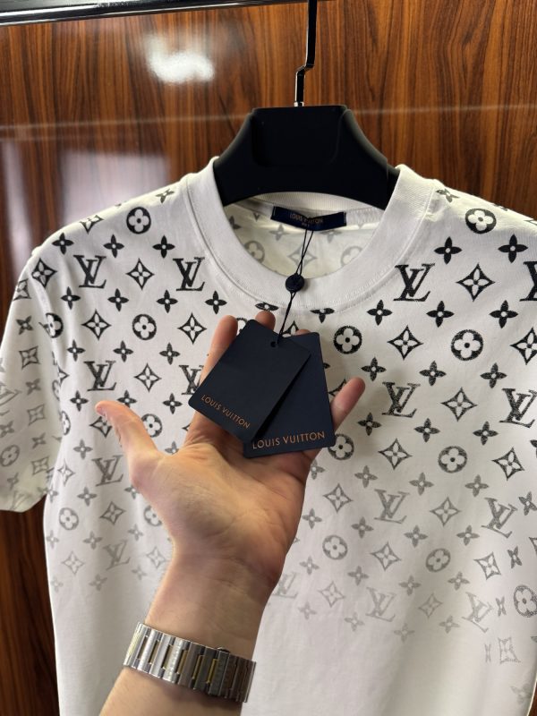 Louis Vuitton Monogram T-Shirt | Beyaz (lv04) - Görsel 3