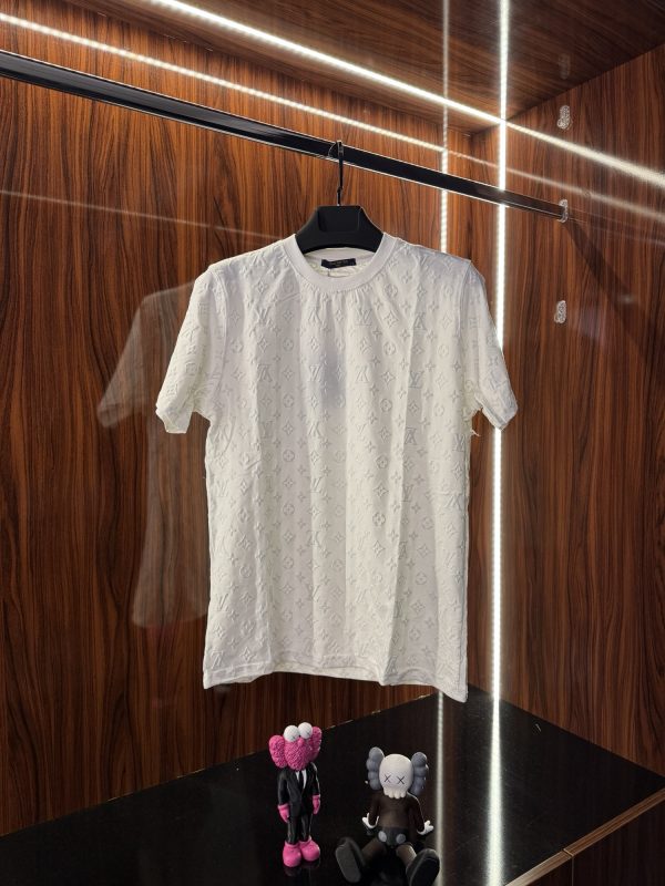 Louis Vuitton Kabartma Monogram Baskı T-Shirt | Beyaz (lv07)