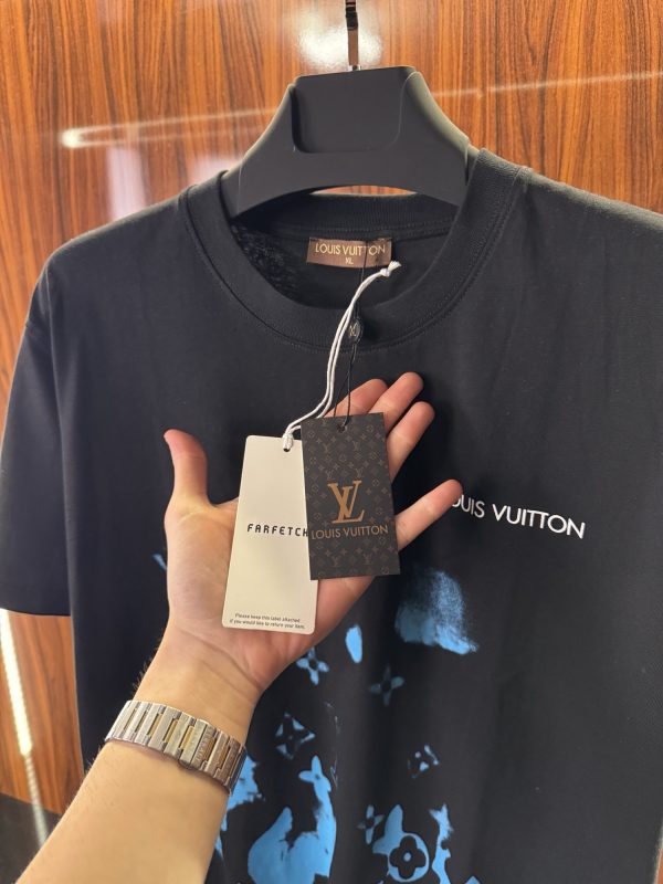 Louis Vuitton Boya Detaylı T-Shirt | Siyah (lv05) - Görsel 2