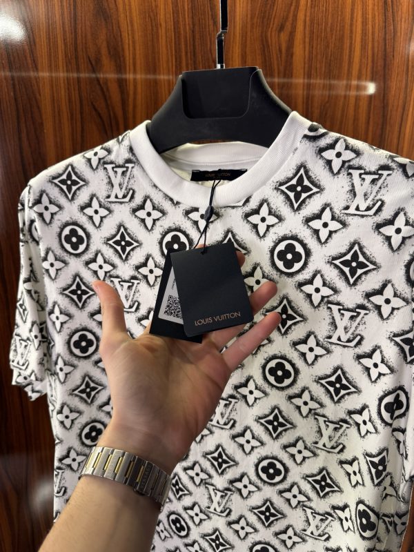 Louis Vuitton Monogram T-Shirt | Beyaz (lv02) - Görsel 2