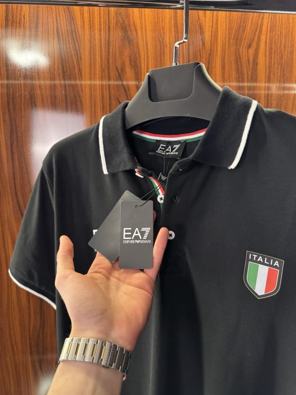 Emporio Armani İtalia Detay Polo Yaka | Siyah - Görsel 4