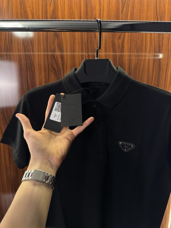 Prada Metal Logo Polo Yaka | Siyah - Görsel 3