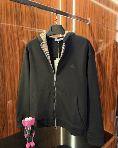 Burberry Kapişon Detay Hırka | Siyah
