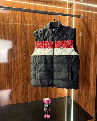 Moncler Çift Renk Detay Yelek | Siyah